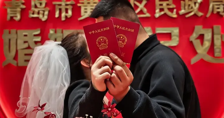 民政部没撒谎：比生不出娃更扎心的，是年轻人连婚都不想结了