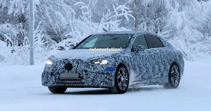 奔驰C纯电版，续航达800公里，不再沿用EQ系列命名，预计26年发布