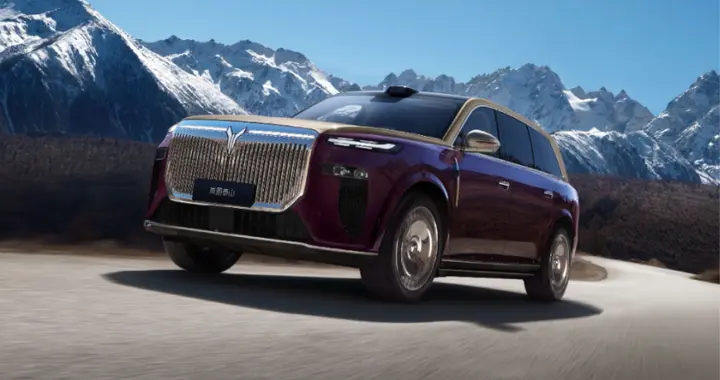 岚图泰山藏不住了！800V超充+鸿蒙座舱，硬核配置不手软