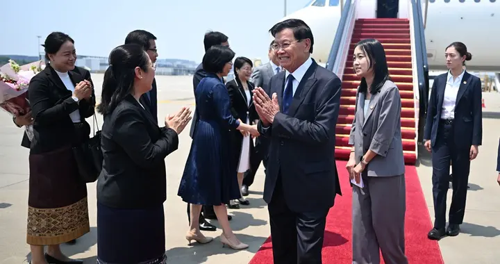 通伦重返中央党校背后：一个曾经贫穷落后的内陆国，现在发展迅速