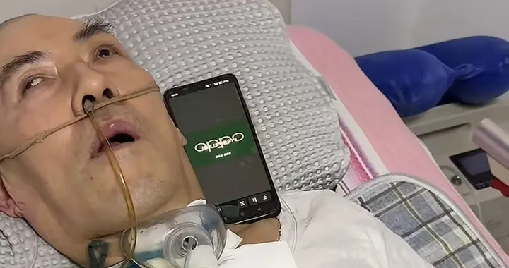 植物人躺床上524天，一听oppo铃声就有反应，始终放不下工作
