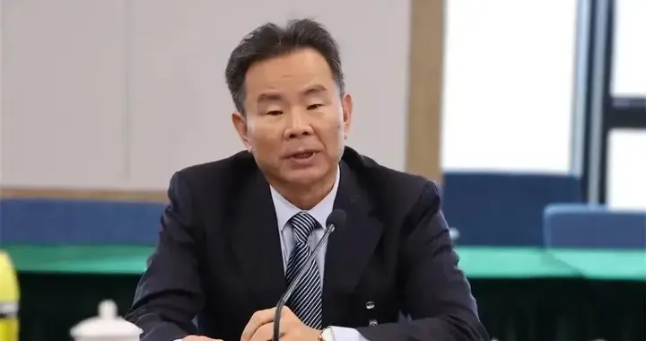 从中国最大地级市首任掌门到阶下囚：肖杰给所有一把手敲响的丧钟
