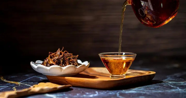 开水直接浇？停手！4招拯救你被烫坏的普洱茶
