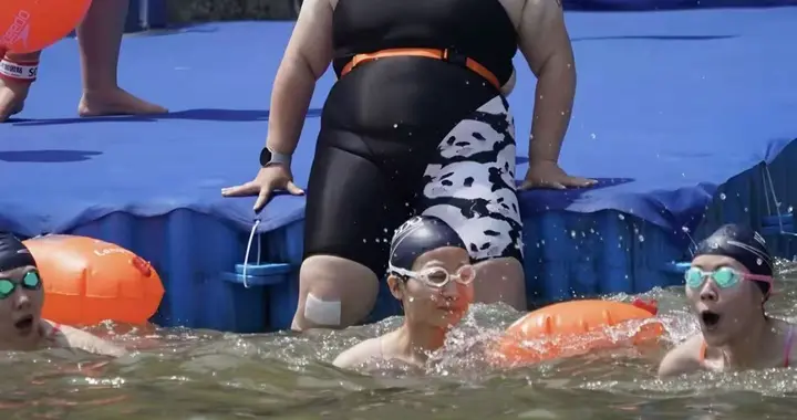 女选手游泳隐私照被泄露，近万人围观，有人提醒反被责怪