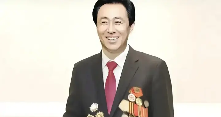 比审判恒大许家印8宗罪更重要的3件大事，第3件最紧急