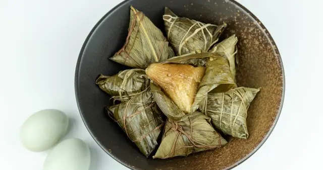古人怎么过端午节？比吃粽子、划龙舟精彩多了