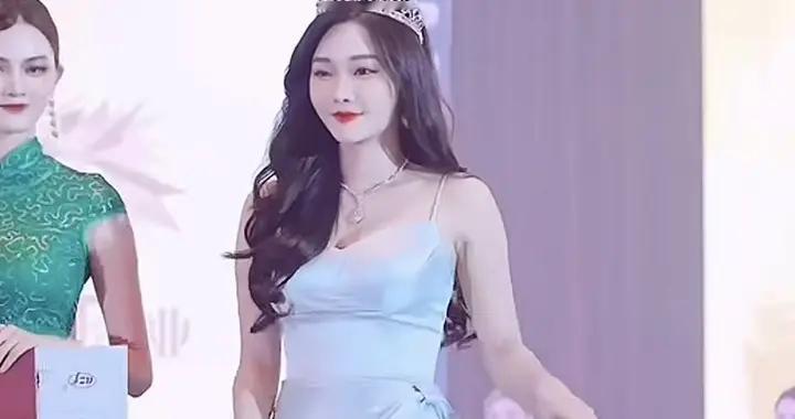 雅典娜母亲称女儿遇害消息不实，但人仍处于失踪状态