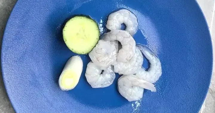 糖友超过60岁，建议常吃5种食物，可以帮你长肌肉、控血糖！