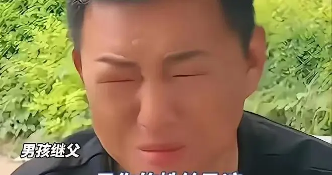 “生母继父杀子案”开庭：虐死孩后，藏尸他人坟中，谎称孩子走丢