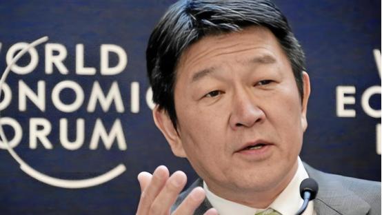 儒雅随和老泰勒：日本变脸：外交蓝皮书降级