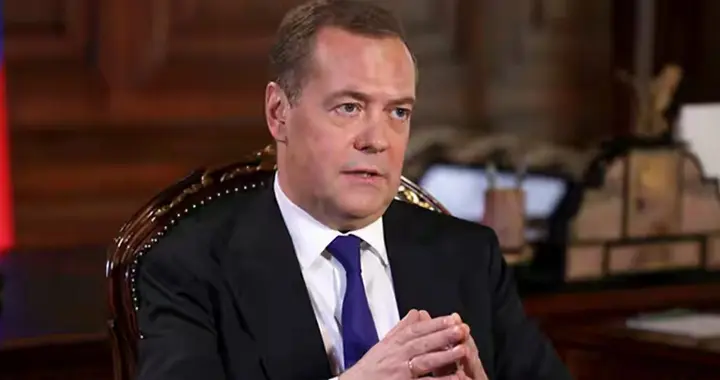 突发！西方六国大军压向乌克兰，俄罗斯暴怒：敢来就活捉德国总理