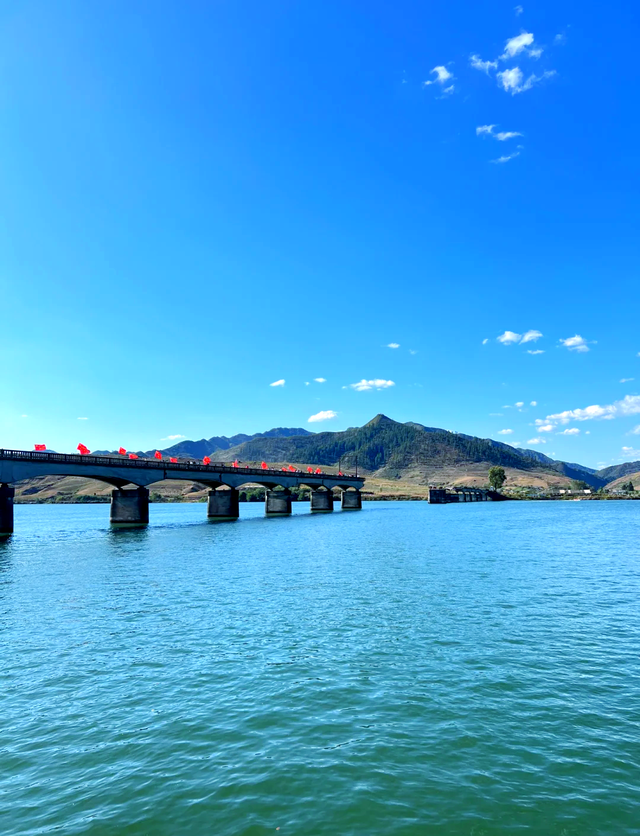 中朝界河鸭绿江名称的由来