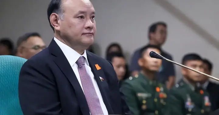 菲防长太嚣张，又给中国扣帽子，篡改中方警告，撵走一众中国人
