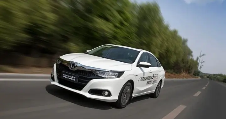 家用车一年跑多少公里才合格？内行人：少于这个数，不如不买