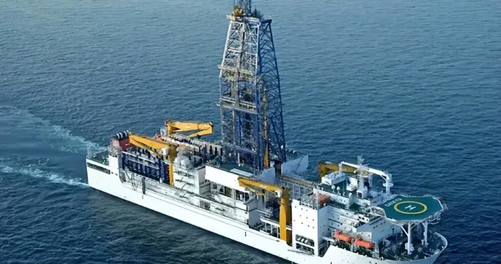 断油倒计时！高市早苗被逼疯？日本为活命，连二战老招都翻出来了