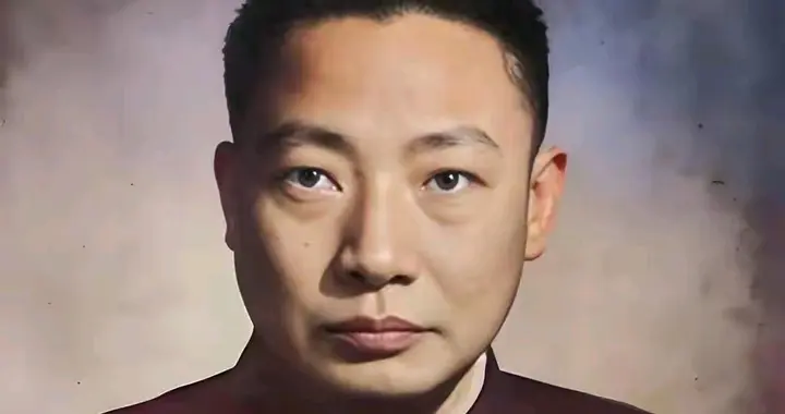 1946年，毛人凤开军统会议，面对一片死寂含泪：谁能去寻找戴先生