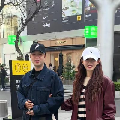 明星八卦：三里屯偶遇大明星两口子杜海涛沈