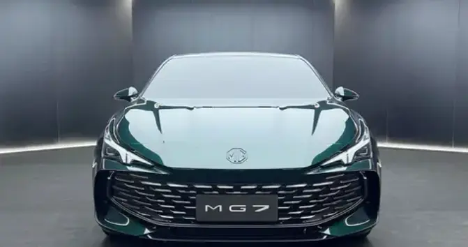 2026款MG7明天上市！33英寸一体屏+高阶辅助驾驶，能扳回一局？