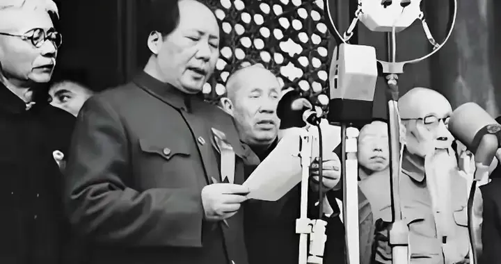 1949年，我国收到各国700多份不平等条约，毛主席：谁签的找谁去