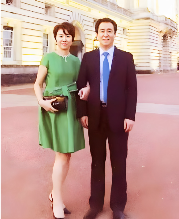 惊爆！许家印还有两名未成年子女