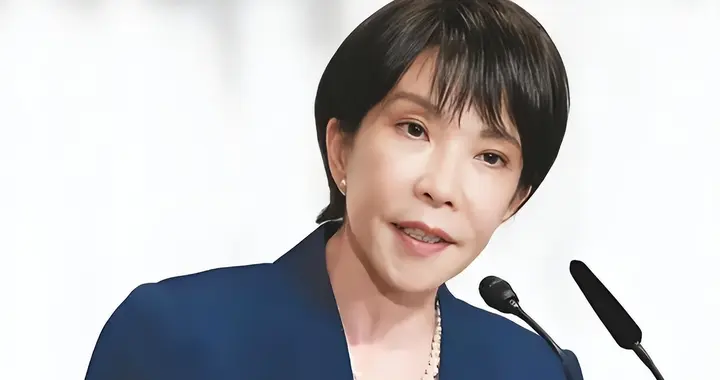 事态升级！解放军对日改口，中方7字定性高市，日本搬出皇后求和