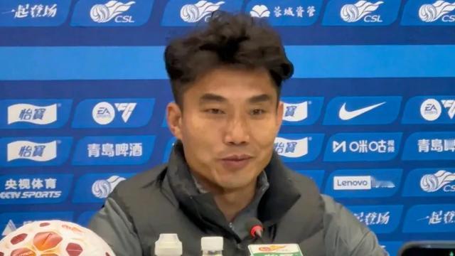 足球时刻：被辽宁铁人绝平！但青岛西海岸主
