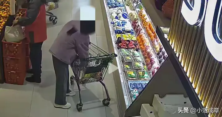 北京一名女子6次偷车厘子，做法务工作收入高，意外发现超市漏洞
