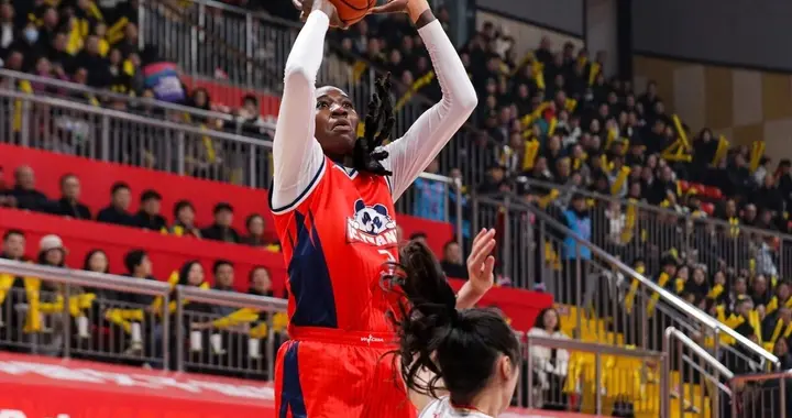 WCBA联赛：四川梦幻开局“复仇”北京 三外援助山西大胜全华班浙江