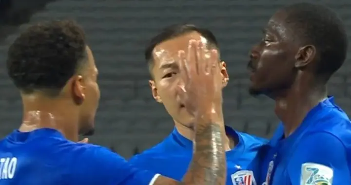 4-1,2-0！足协杯：申花连扳4球逆转，铜梁龙击退西海岸，国安晋级