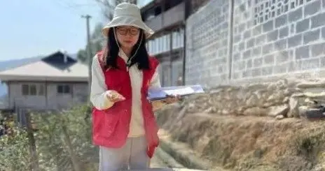 从清华回村的女干部，突然走了！留下不到一岁的孩子和一场心碎