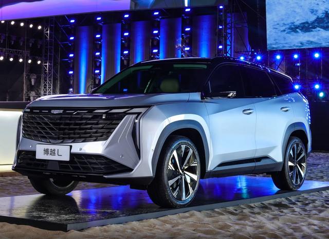 8-12万卖得好的10款SUV，这2款让人很意外！