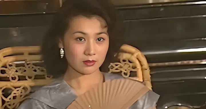 无民国风韵,别硬演“民国太太”,这三位女演员“民国太太”才经典