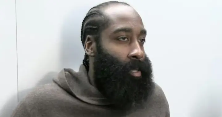 骑士复仇热火赛后采访：哈登展望季后赛，主教练再谈哈登