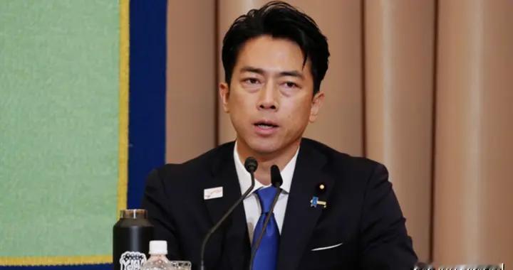 日本防相小泉出轨已婚人妻，娶混血美女主播，老婆比自己玩得还花