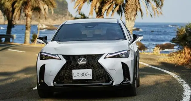 新车｜售价约22万元起，新款雷克萨斯UX发布，配置调整/紧凑型SUV