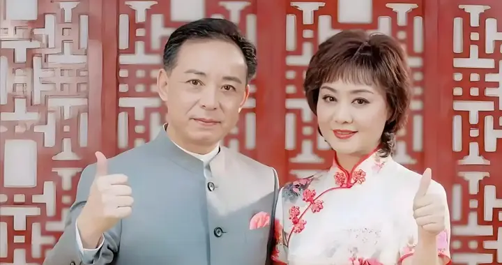 京剧名家李胜素，虽然一生无夫无子，但身边却有个男人陪了她 27 年
