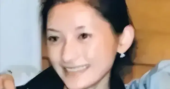 23年的相濡以沫败给23岁的小三，儿子自杀后，她让小三终生不育