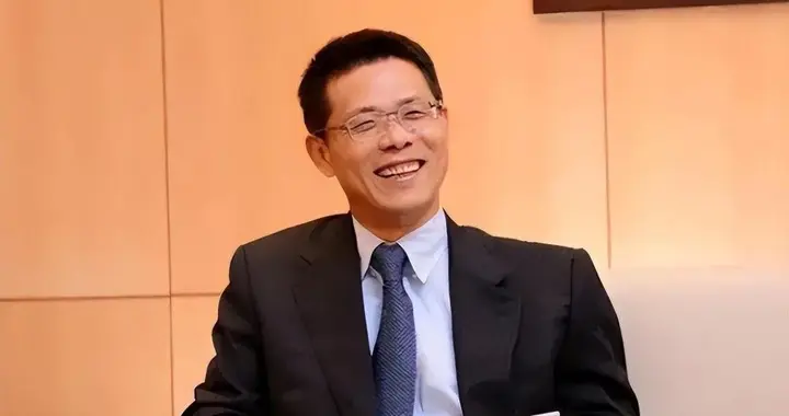 美国发出全球通缉令，逮捕中国芯片科学家陈正坤，现在怎么样了？