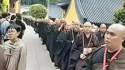 净水流深：和尚的戒疤  咋没了？  好多