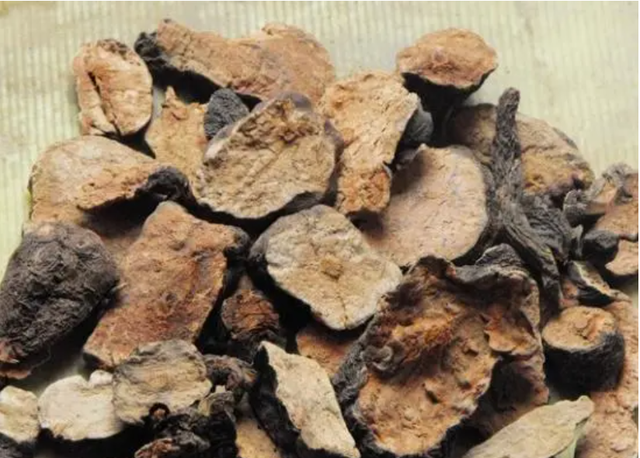 这5种中药很伤肝，有人还当补品，经常吃！最好早了解！