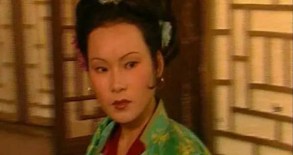 晴雯绝色，一定身价不菲，为什么表哥不把她卖掉，而是看她病死？