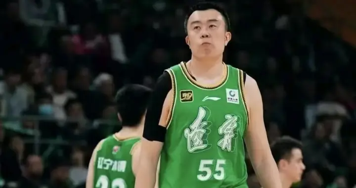 韩德君回归辽宁男篮执掌队内事务，接着又传来引援好消息