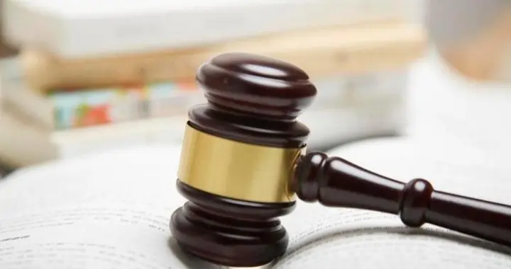 湖南邵阳64岁男子13点40分告诉妻子去下象棋，穿T恤拖鞋手机没带，出...