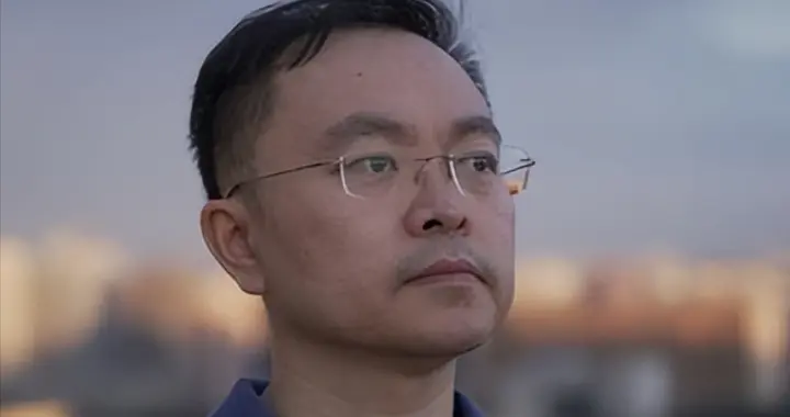 抗击渐冻症7年的蔡磊迎一大好消息，网友：他配享太庙