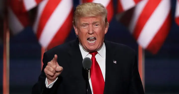 特朗普：我整天都在冲伊朗人咆哮，嗓子都哑了