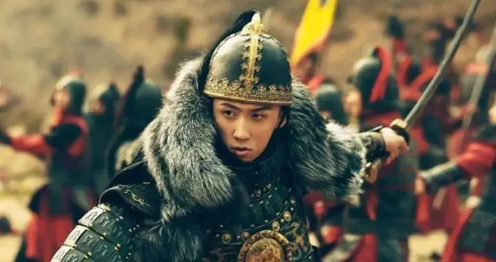 多尔衮将侄子豪格幽禁至死，豪格临死送他4个字，两年后果然成真