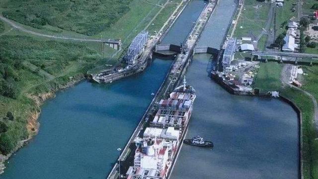 非常盘点：报应来得太快！巴拿马抢走中国港