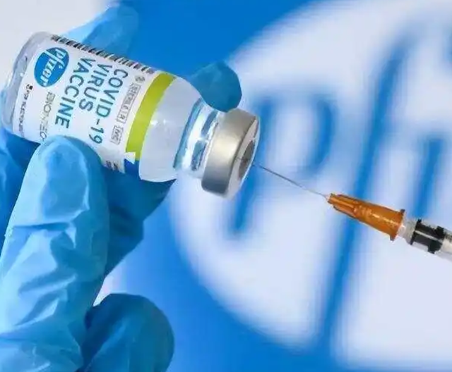 医生提醒：父母过了50岁后，一定要打这2种疫苗，别不当回事！