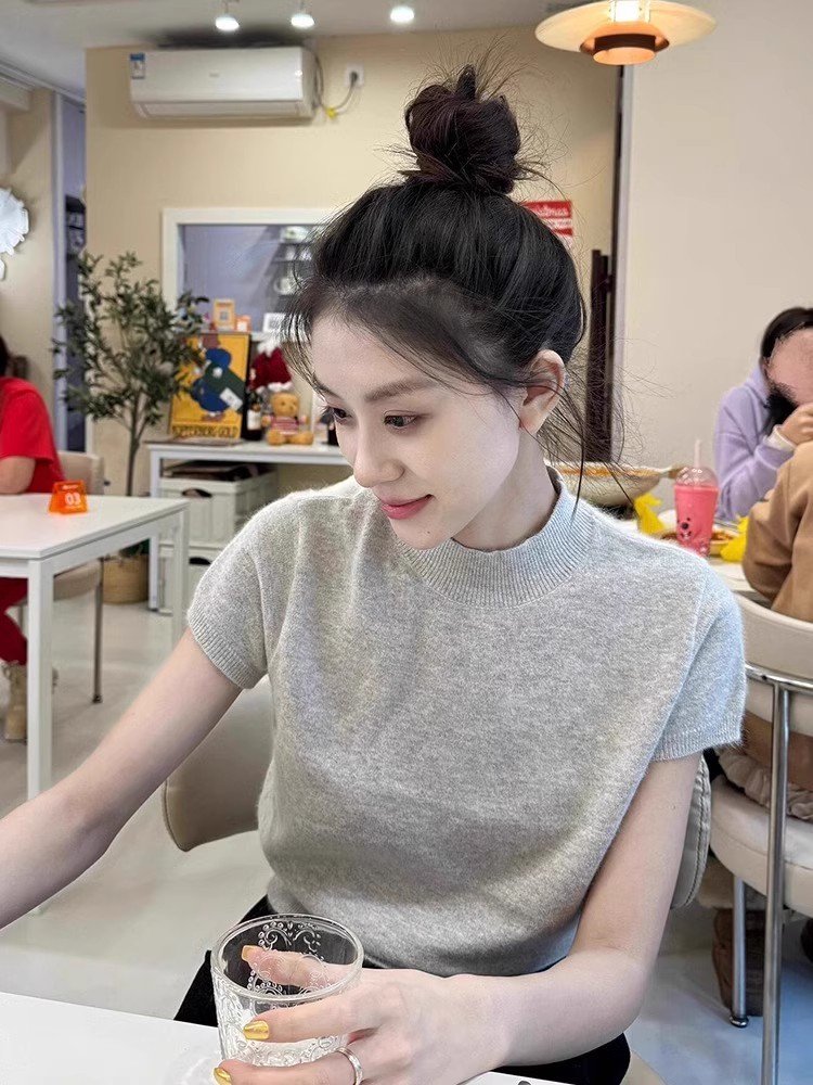 半高领短袖打底衫浅灰色小香风冰丝针织正肩