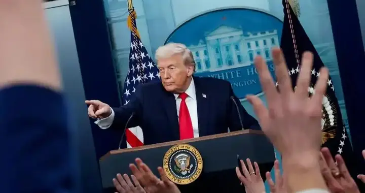 中东大战一触即发？两套打击方案曝光，伊朗射程6000公里导弹伺候